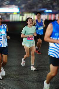BIB: 0277, 13072
                            <button type="button" onclick="openModal(23188011)" class="btn btn-primary btn-sm float-right btn-popup" data-toggle="modal" data-target=".modal-high-quality">
                        <i class="fas fa-shopping-cart"></i> Add to Cart
                    </button>
                                            <button type="button" onclick="isThisMe(23188011, true)" class="btn btn-success btn-sm float-right btn-popup btn-isme hidden" data-toggle="tooltip" data-placement="bottom" title="นี่คือรูปของคุณใช่ไหม คลิกที่นี่เพื่อเอาเข้าอัลบั้ม">
                        <i class="fas fa-plus"></i> Add to album
                    </button>
                    <button type="button" onclick="isThisMe(23188011, false)" class="btn btn-warning btn-sm float-right btn-popup btn-isnotme hidden">
                        <i class="fas fa-ban"></i> Remove from album
                    </button>